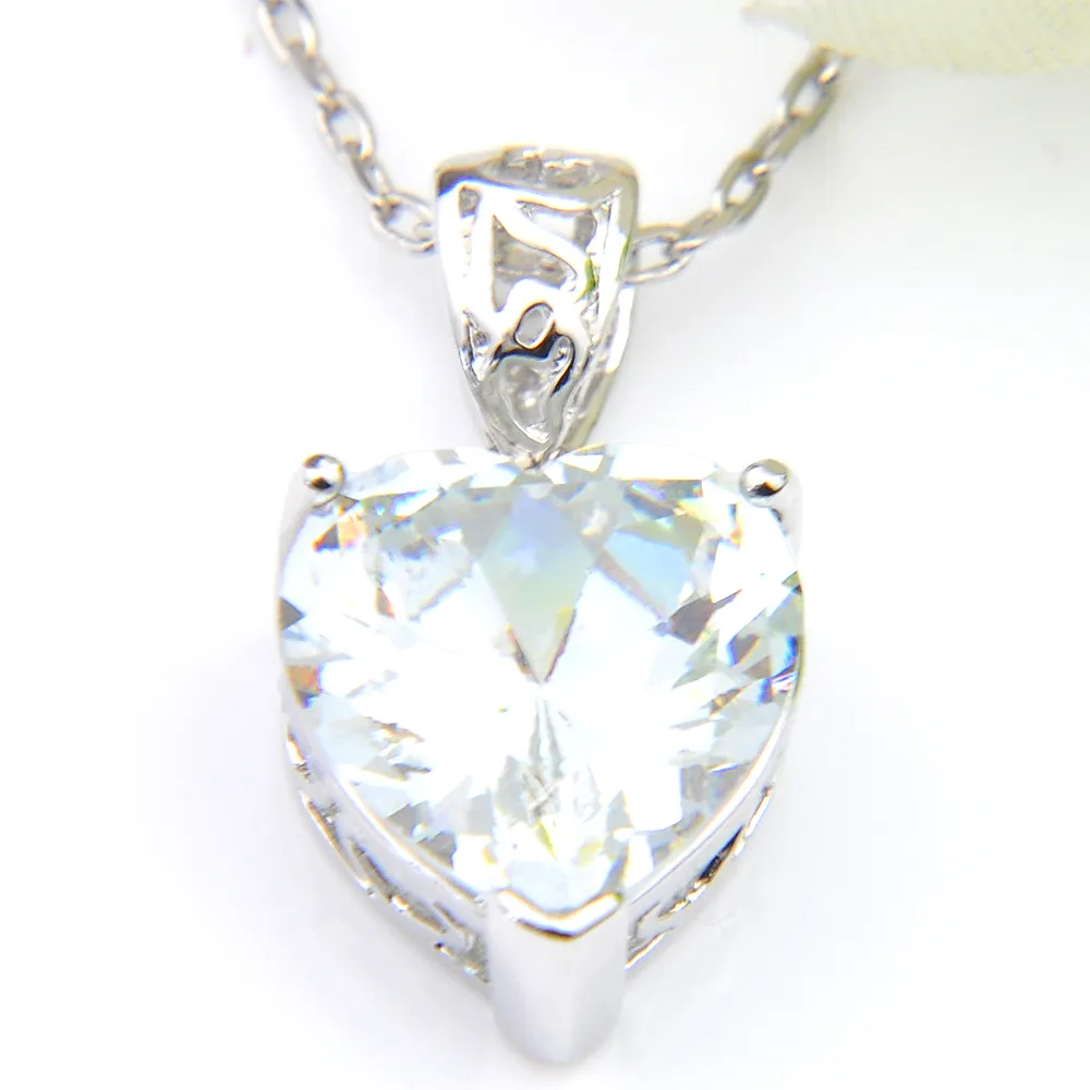 10 pièces Luckyshine véritable coeur feu blanc topaze pierres précieuses pendentifs argent femmes fête de mariage cubique zircone pierres précieuses pendentifs colliers