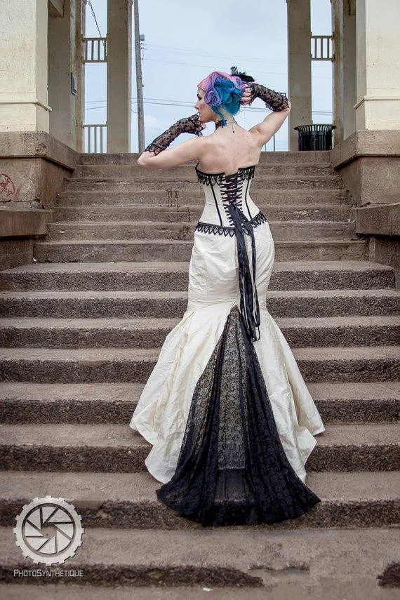 35 Unique Steampunk Wedding Gowns  Steampunk wedding dress, Steampunk  wedding gown, Steampunk clothing