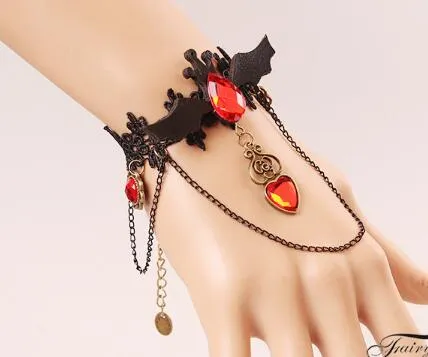 Gratis Ny Sälj Black Lace Armband Kvinna Vampyr Bat Forntida Hand String Halloween Dag med Små Smycken Mode Klassisk Delikat Elegans