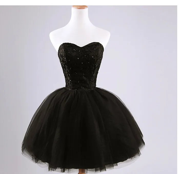 Svart Mini Short Tulle Party Klänningar Pretty Strapless Beading Lace-Up Back Short Homecoming Dress Sweet 16 Dresses