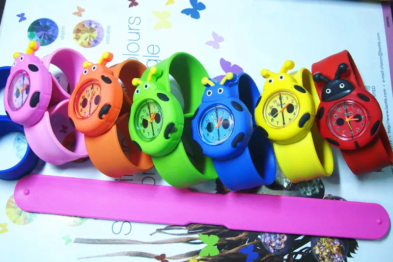 Barnklockor för Girl Boy Cartoon Brid Slap Baby Wrist Watch Silicone Jelly Children Sports Watch2324142