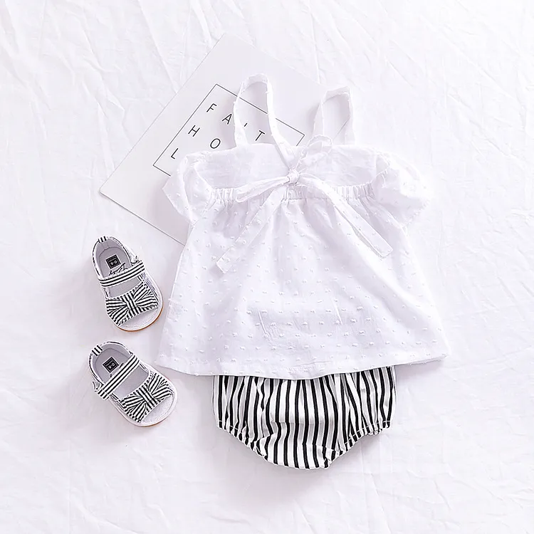 Bebek Kız T-shirt 2018 Yaz Çocuk Giyim Halter Tank Top Kız Bebek Giysileri Beyaz Kolsuz Bebek Kız Üstleri Tee bebek Yürüyor Giyim
