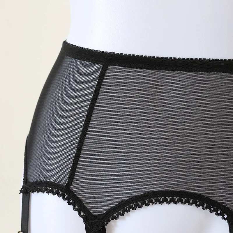 6 STRAP PLAIN BLACK SUSPENDER BELT ,Garter Belt Plus... From 13,5 €