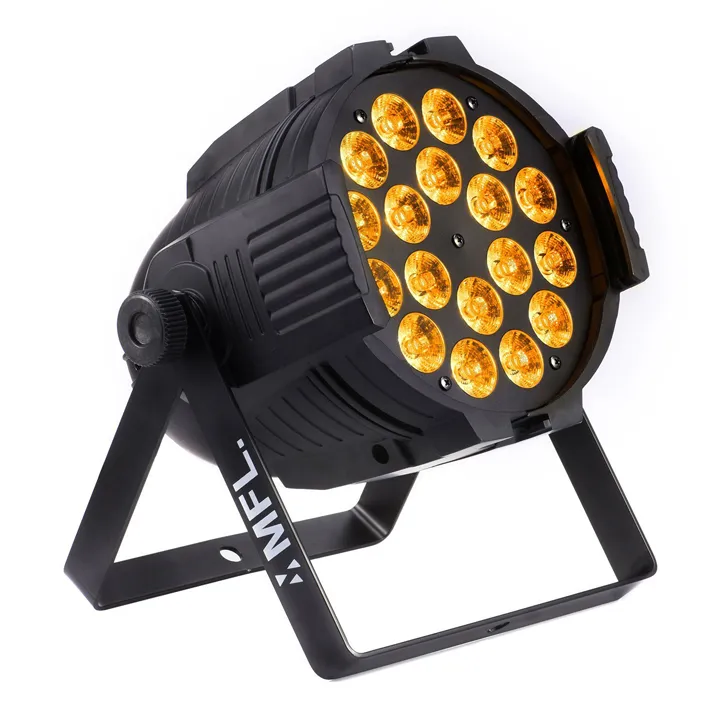 Par 64 LED PAR LIGHT 18X18W RGBWA + UV 6IN1 LED PAR CAN 64 för DJ Party Stage Event 8PCs med en flycase