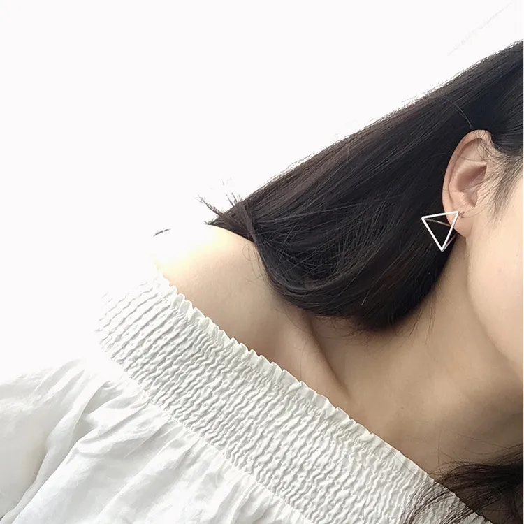 Simple and creative stud geometric three-dimensional triangular hollow earrings personalized cool earrings accessories wholesale