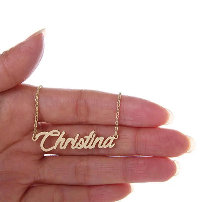 Christina Nameplate Pendentif Nom personnalisé collier pour femmes Charme personnalisé Colliers Acier inoxydable Or et Argent lettre de police