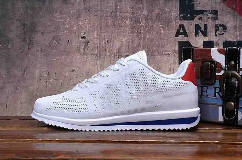 Nike cortez ultra 2025 moire argent