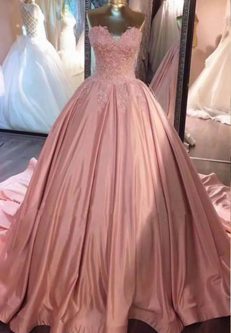 2019 Różowy Quinceanera Dress Princess Aplikacje Gorset Powrót Słodkie 16 Wieków Long Girls Prom Party Pagewant Suknia Plus Size Custom
