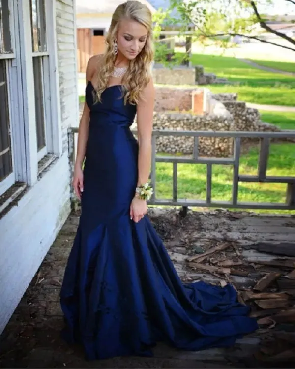 2018 Elegant Royal Blue Taffeta Mermaid Cobalt Blue Evening Dress with Court Train - Sweetheart Neckline, Perfect for Prom and Parties at Affordable