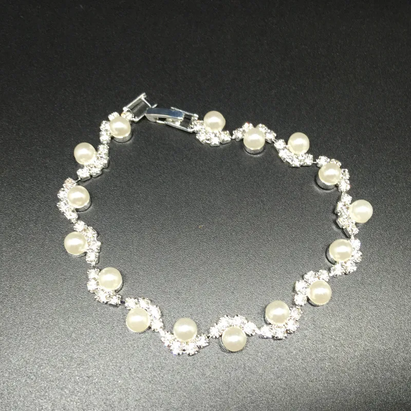 Perles de mariée bon marché, accessoires ornés, Bracelets en perles de cristal, accessoires de main de mariée, chaîne de bijoux de mariée 6856210