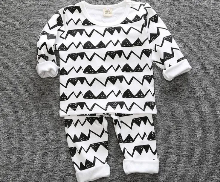 Baby Boy Girls Pajamas clothes boys outfit home clothes clothing kids sport set children cotton tees top+pants 1-3 years CQZ145