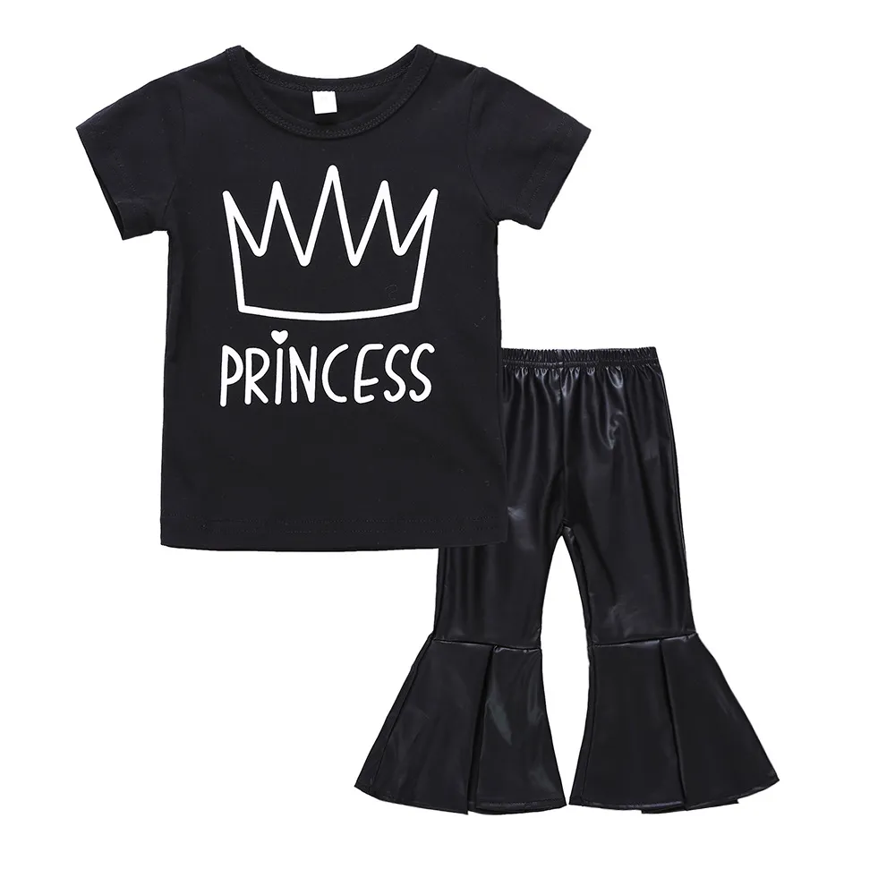 Moda 2018 Neonate Completi di abbigliamento Bambina manica corta T-shirt con stampa lettere Top + Pantaloni svasati in pelle nera Boutique Girls Suit 1-5T