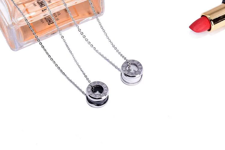 Black and white ceramic Necklace 18K Rose Gold Pendant Chain bone titanium steel spring pendant necklace