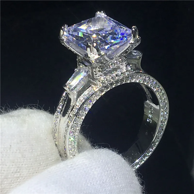 女性のエッフェル塔の形状リング925スターリングシルバー8ct5a CZの石の婚約の結婚式のバンドリングの女性ブライダルジュエリー