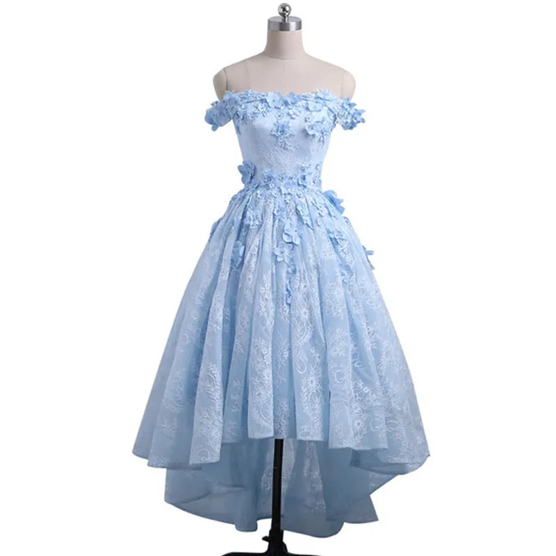 2019 High-Low-Abschlussballkleid Babyblau, schulterfrei, asymmetrische Ballkleider, 3D-Blumenapplikationen, Reißverschluss, Party-Abendkleider