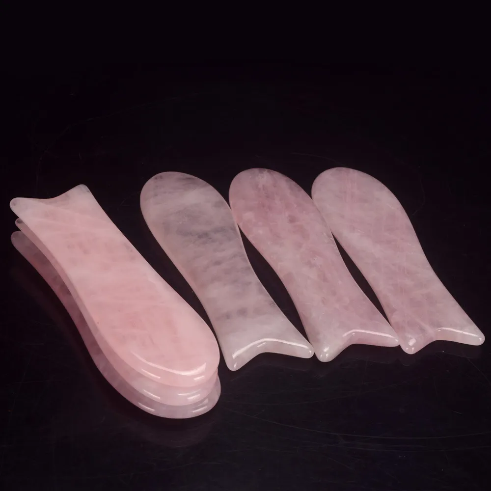 Dingsheng Handgjorda Guasha Scraping Massage Tools Fiskplatta Slice Natural Rose Quartz Stone Face Board för Spa Akupunktur TCM Sjukgymnastik