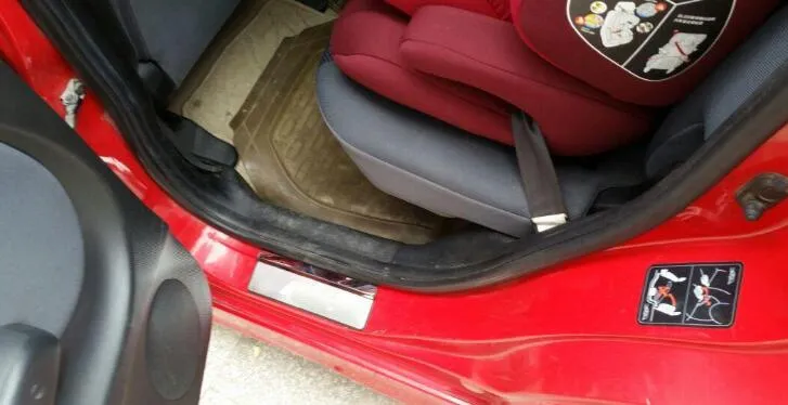 Yüksek kaliteli araba kapı kolu decorativecover, kapı kolu kase, yakıt tankı sticker, Honda Fit için pedal protecive plaka 2003-2007 hatchback