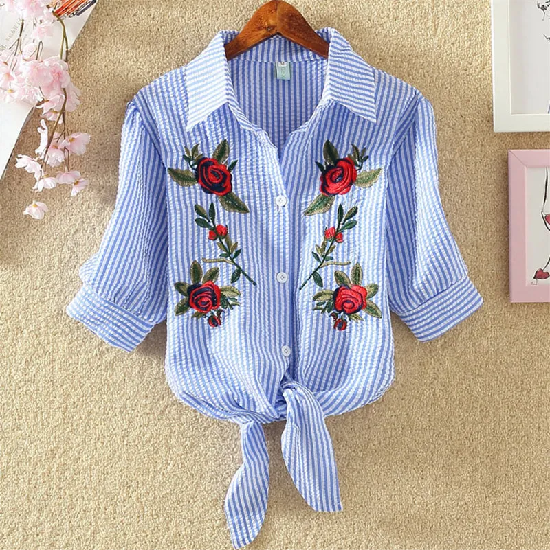 Women Blouse Embroidery Shirts 2018 Korean Short Sleeve Flower Embroidery Blouse Lady Summer Top Plus Size Female Clothes