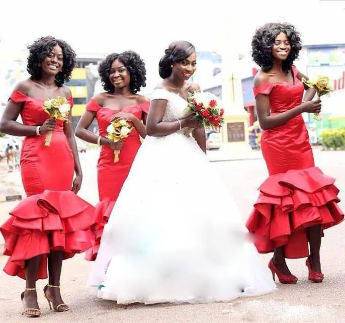 African Red sereia Bridesmaids 2018 Alças Plus Size Tea Duração Maid de Honra Vestidos Tiered cetim casamento vestido de festa