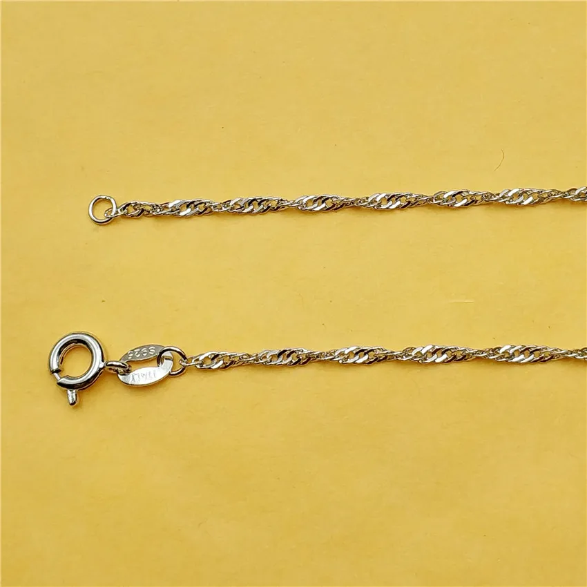 Colliers chaîne de vague d'eau pour les bijoux femmes Accessoires de mode haute qualité Collier à chaîne courte 45CM ON002