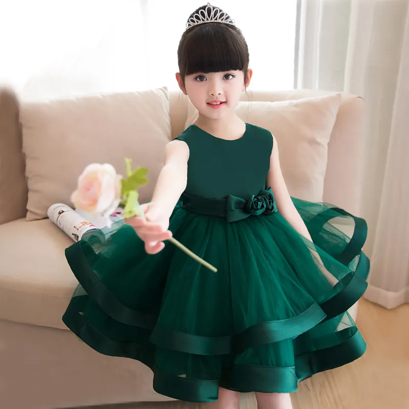 Pas cher Vert Foncé Robe De Bal Fleur Fille Robes Longueur Au Genou Arc Fleurs Tulle Enfants Robes De Soirée De Bal Fille Pageant Robes En Stock