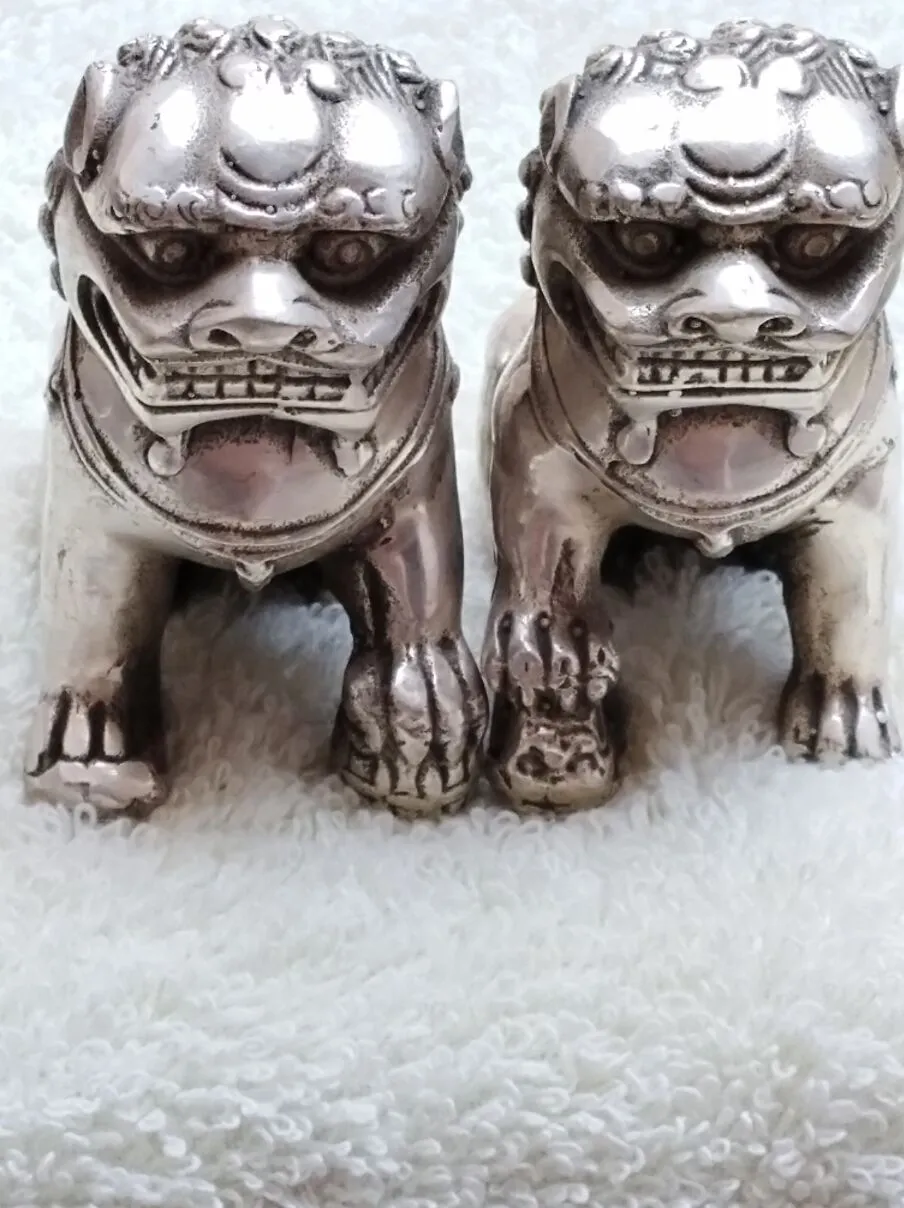 Çin eski Tibet gümüş oyma çifti foo köpek aslan heykeli