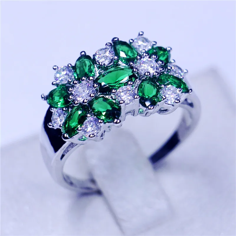 Bague En Argent Sterling Avec Pierre Verte En Forme De Fleur | Bijou D'Occasion Vintage