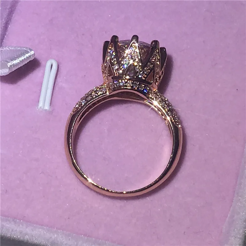 Weiblicher Kronenring 4 Karat klarer 5A-Zirkon, Roségold gefüllt, 925er Silber, Verlobung, Ehering, Ringe für Damen und Herren, Party-Schmuck