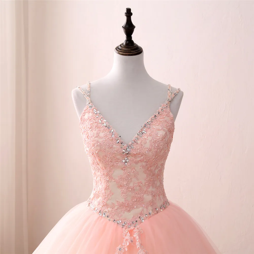 2018 Neu eingetroffen Real Photo Sexy V-Ausschnitt Kristallspitze Ballkleid Quinceanera-Kleid mit Applikationen Sweet 16 Kleid Vestido Debütantin-Kleider BQ118