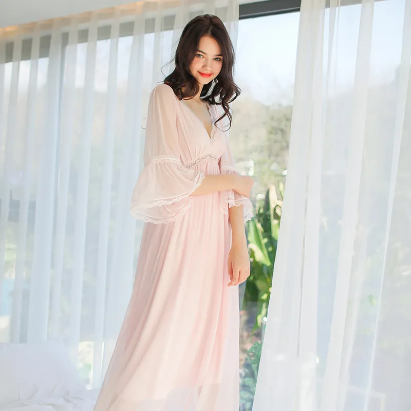 Elegant Sleepwear Sexy Ladies Nightgown Summer Royal Nightgown Dress Princess Women Sleepwear S1011