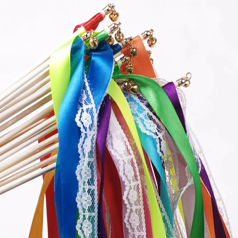 Renkli Kurdele Dantel Dilek Değneklerini Ahşap Saplı Küçük Çan Twirling Flamalar Düğün Parti Dekorasyon Için Melek Çubukları Yeni 1 67 mk BB