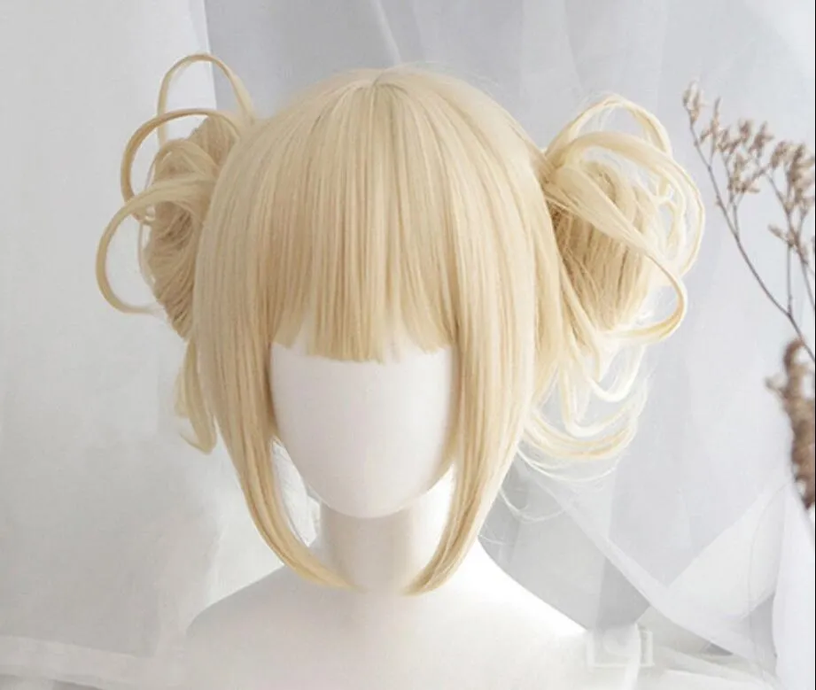 Boku no Hero: Cosplay de Himiko Toga se prepara para beber sangue