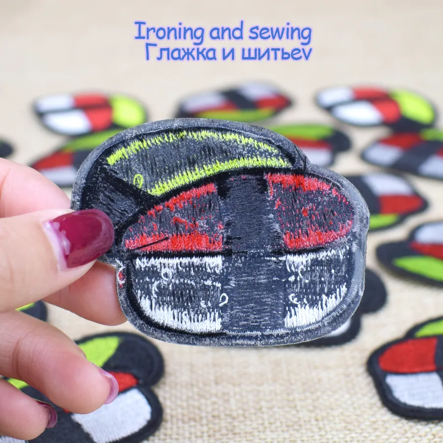 10st DIY Stripe Broderi Delicious Sushi Klädfläckar för billig smältlim Kostympatch för Apparel Sewing Patches Tillbehör