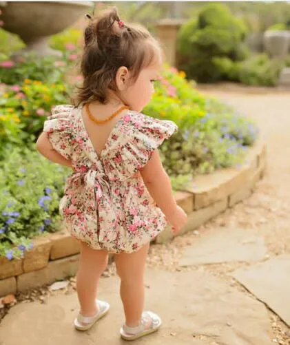 여름 신생아 아기 소녀 의상 2018 등본 꽃의 주름 소매 장난 꾸러기 점프 슈트 아기의 몸에 맞게 Sunsuit 유아 유아 소녀의 의류