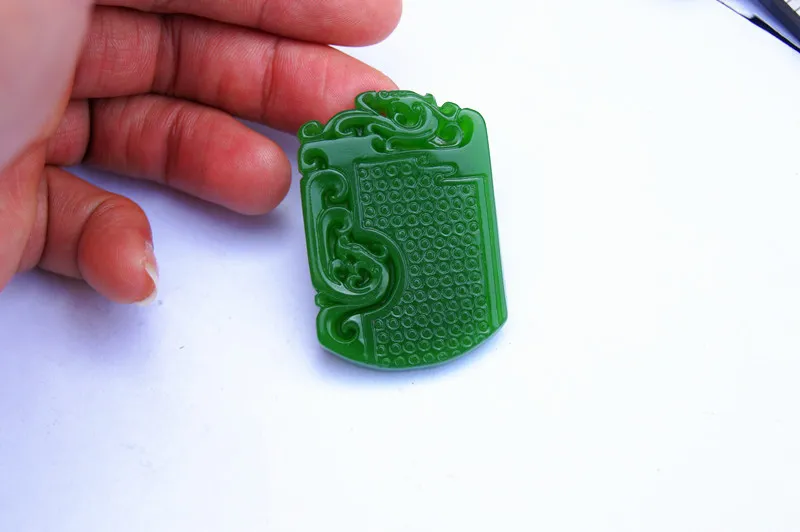 Darmowa dostawa - Piękna zewnętrzna Mongolia Jade Grain Dragon i Card Phoenix Amulet. Ręcznie rzeźbiony naszyjnik wisiorek.