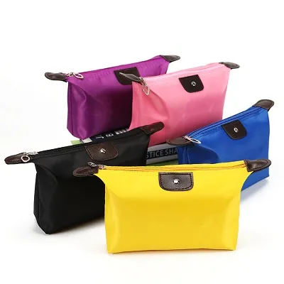 Varm multifunktionsmakeupväska Kvinnor Kosmetiska Väskor Organizer Box Ladies Handväska Nylon Travel Storage Bags Tvättväska