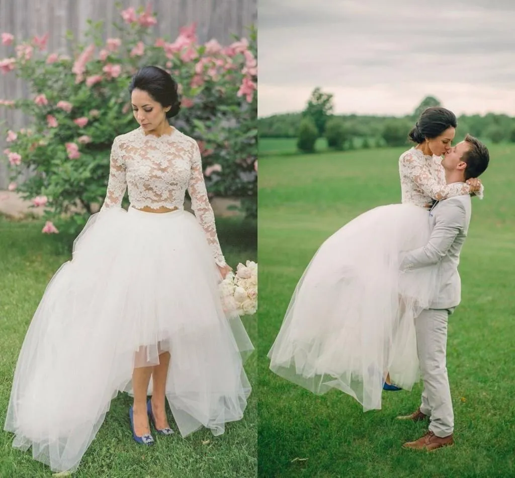 Hermosas mangas largas Una línea de dos piezas Vestidos de novia de campo de playa 2018 Alto bajo Cuello alto Encaje Boho Por encargo Vestido de novia bohemio