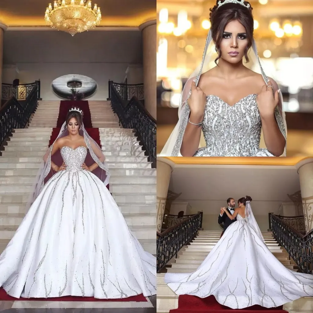 Fall 2018 LUXURY BLING WEDDING DRESS Sweetheart Neckline Big A Line Silver Diamonds Beading White Satin Chapel Bridal Gowns Vestido de Novia