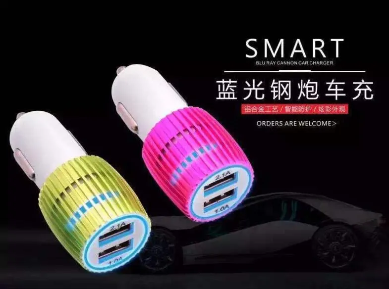 Groothandel kleurrijke LED USB-autolader 2 Poorten 5V 2.1A Micro Auto Power Dual USB Car Adapter voor iPhone / Samsung / Android-telefoons