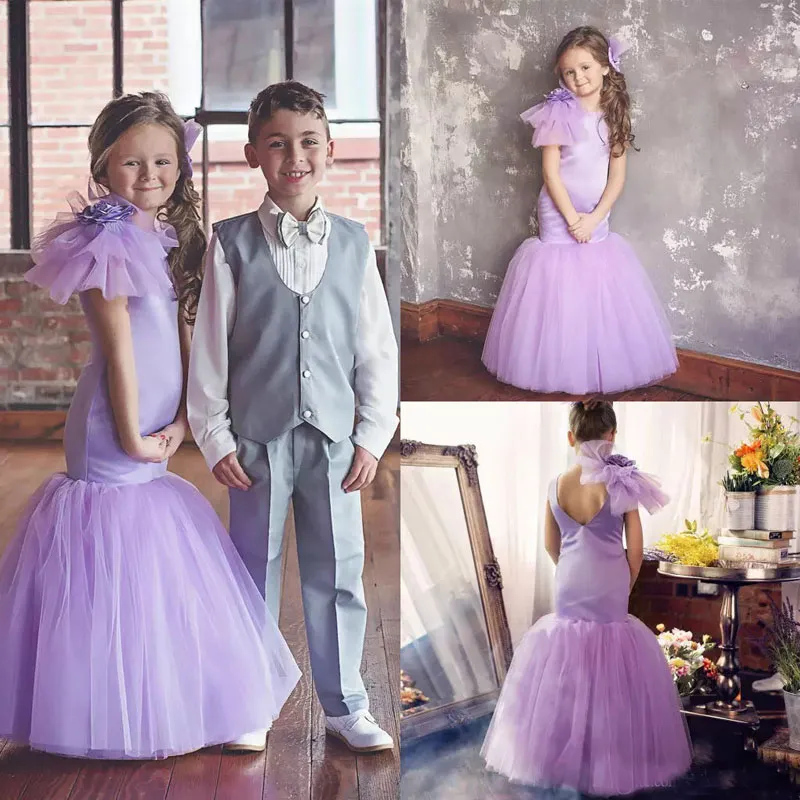 Élégant Sirène Fleur Fille Robes Lilas Jewel Cou Sans Manches Fit et Flare Trompette Enfants Robes Formelles pour la Fête De Mariage avec Fleur