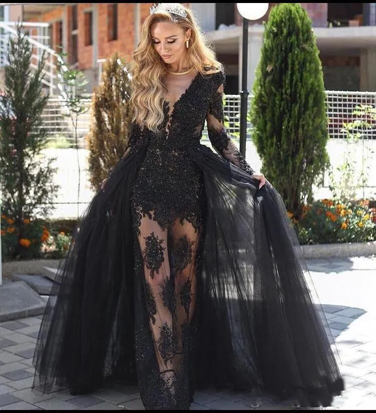 2018 Sexy Black Mermaid Avondjurken Wear V-hals Sleutelgat Lange Mouwen Tule Kant Applicaties Beaded See door Overskirts Party Prom-jassen