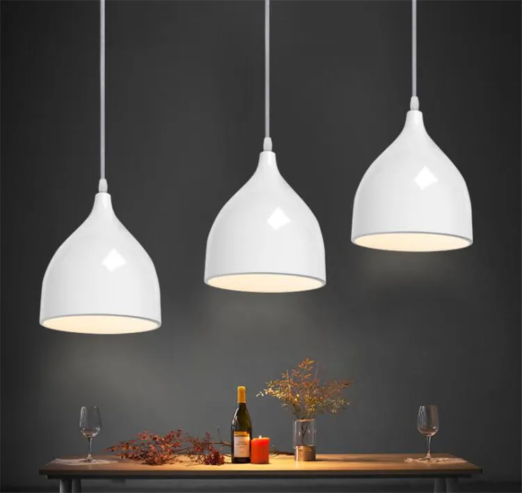Nordic LED ristorante tre lampade lampadario sala da pranzo luce cucina personalità creativa lampada da studio lampada da tavolo singola barra
