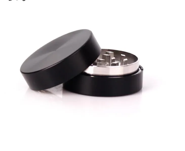 New type of smoked smoked metal manual two level hand pressure type creative flat smoking implement grinder