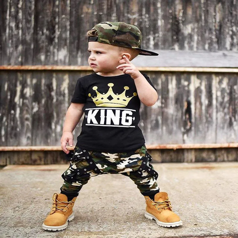 Sommer Baby Boy Kleidung Schwarz König Gedruckt T-shirt + Camouflage Hosen Baby Kinder Kleidung Jungen Set Kinder kleidung Jungen Outfits