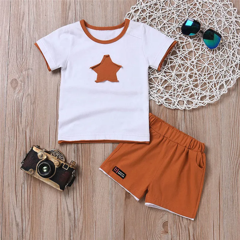 2018 Nuovi vestiti neonati Moda Bambino Abbigliamento bambini Ragazzi Estate Star T-shirt a maniche corte + Pantaloncini 2 pezzi Ragazzi Set Abiti neonati