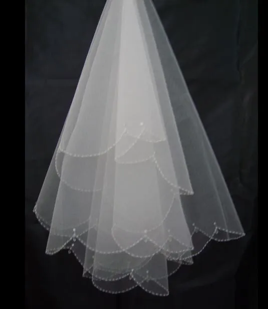 150cm*150cm Fancy Two-Tier white and Ivory Beadings Edge Wedding Bridal Veils LK1595