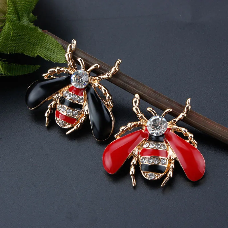 Romantic drip bee brooch for woman crystal openwork gold brooch pin clothes accessories jewelry hot sale