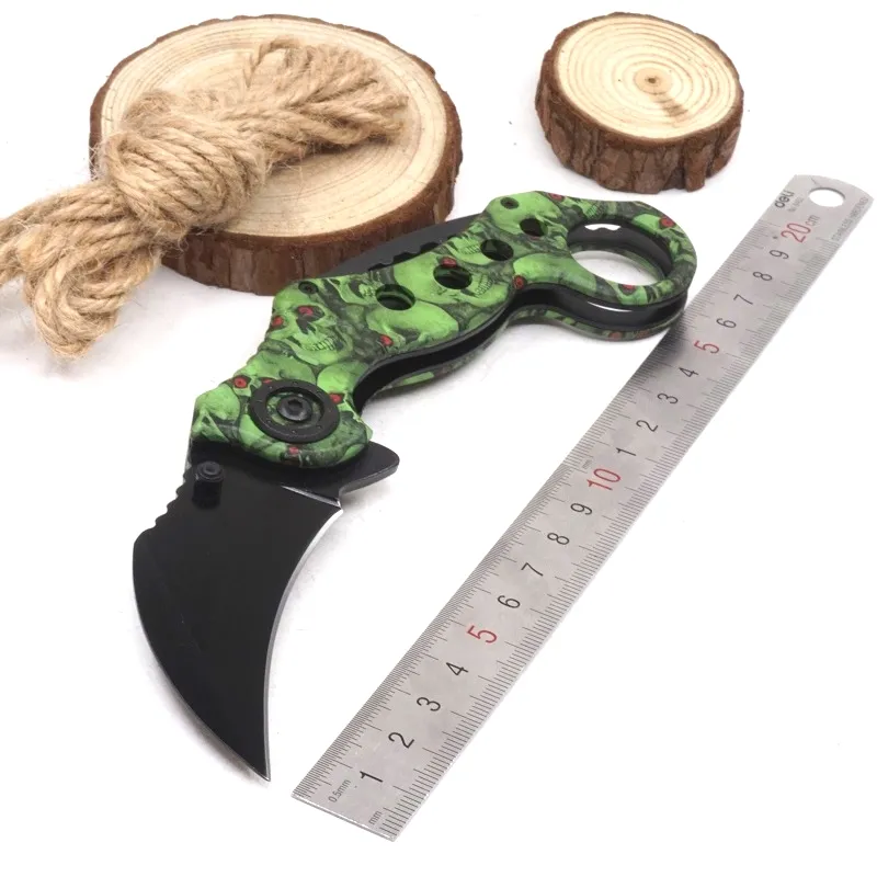 Outdoor CSGO Karambit Mes Hunting Camping Messen CS Go Go Folding Tactical Pocket Survival Messen Schorpioen Claw Knifes EDC Tool