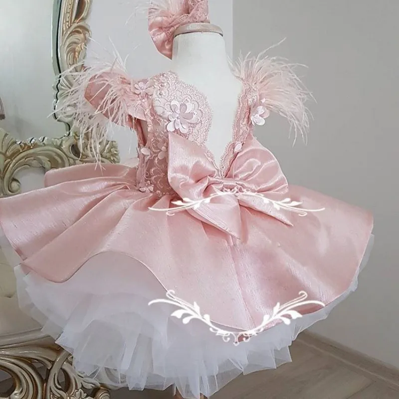 Lovely Flower Girl Dresses Feather Tiered Ball Gown Kids Prom Dress Pink First Communion With Big Bow Back