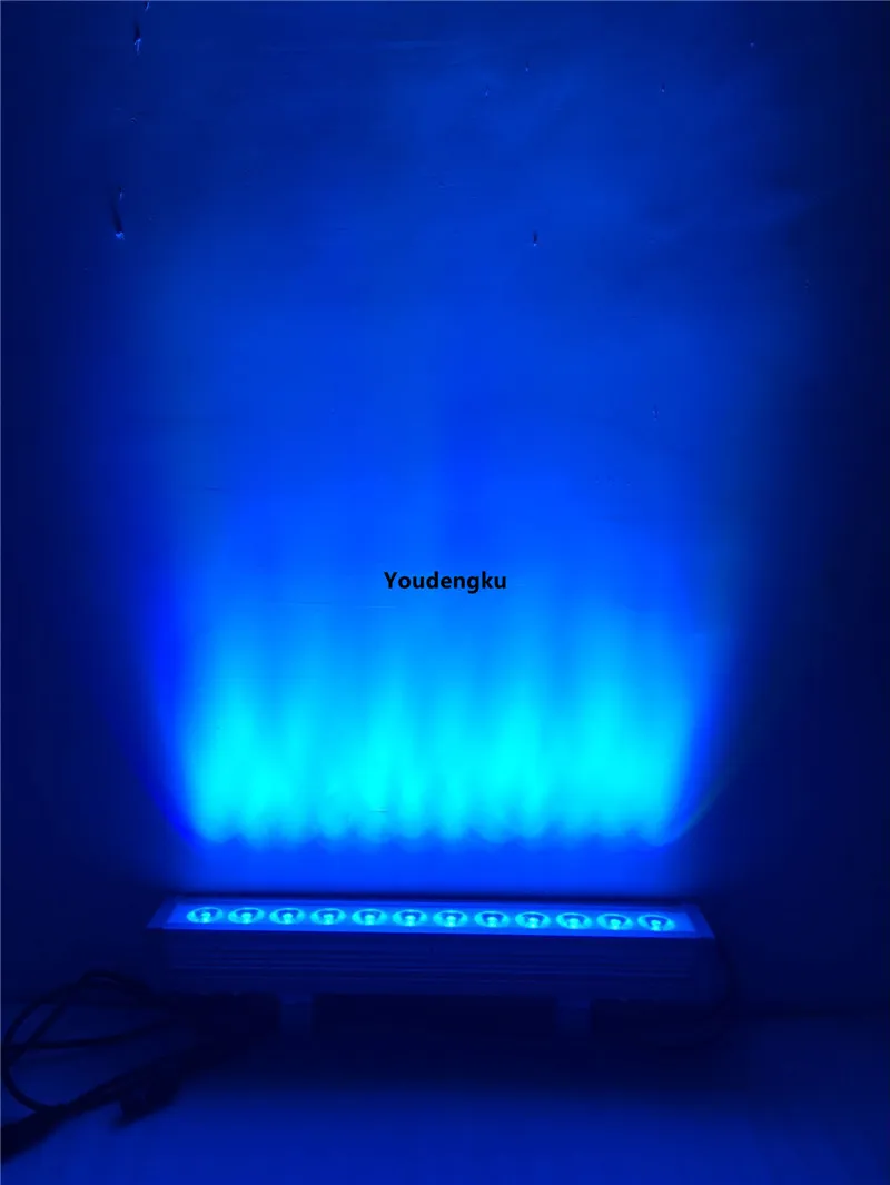 20 Stück 12x10 Watt RGBW 4IN1 Outdoor Regenfestes, wasserdichtes LED-Wandfluter-Projekt-LED-Flutlicht